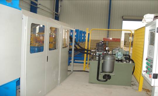 Truss girder welding machine
